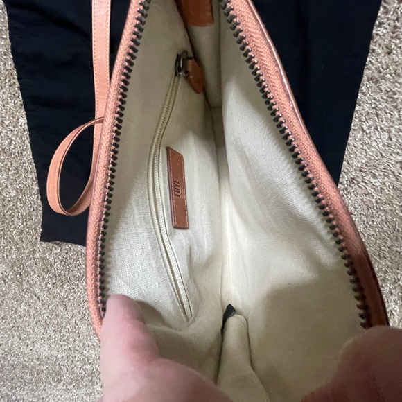 Frye Melissa Leather Crossbody Bag Cognac Tan  Shoulder Purse with Dust Bag - Picture 4 of 8